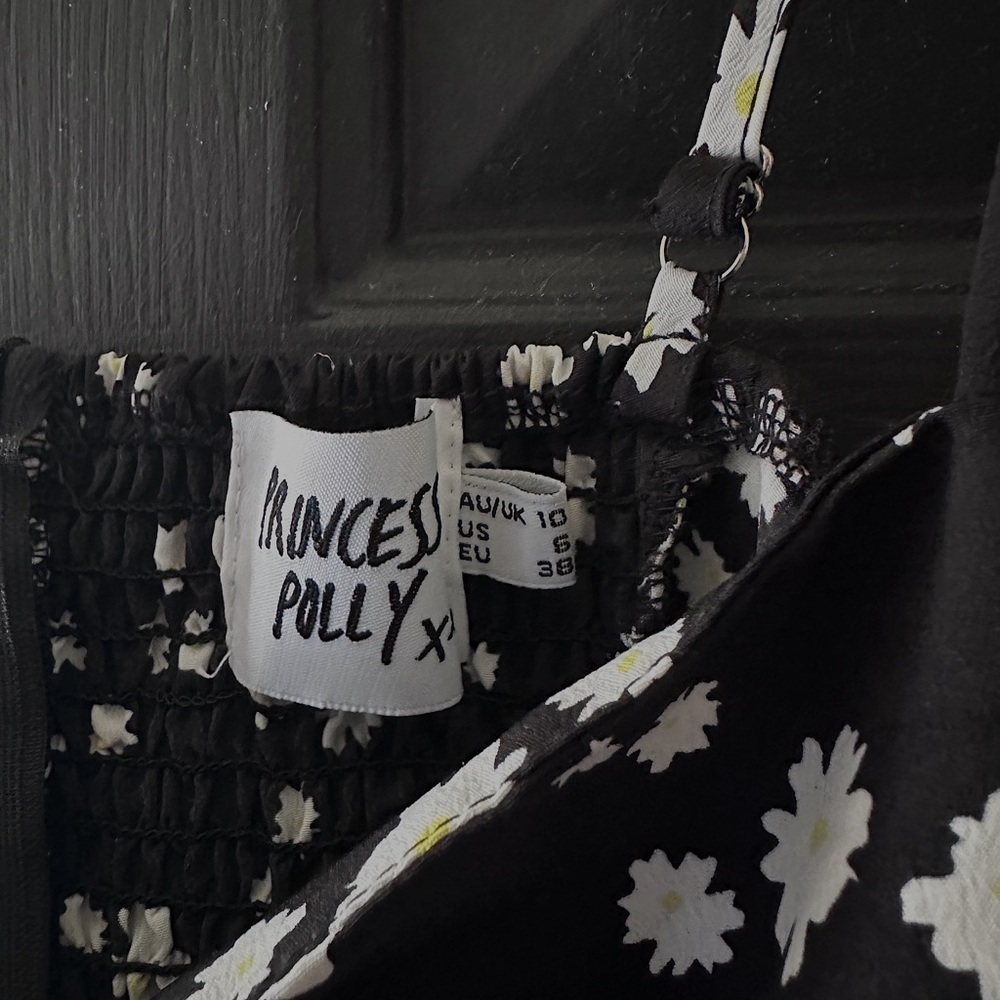 Princess Polly Daisy dress